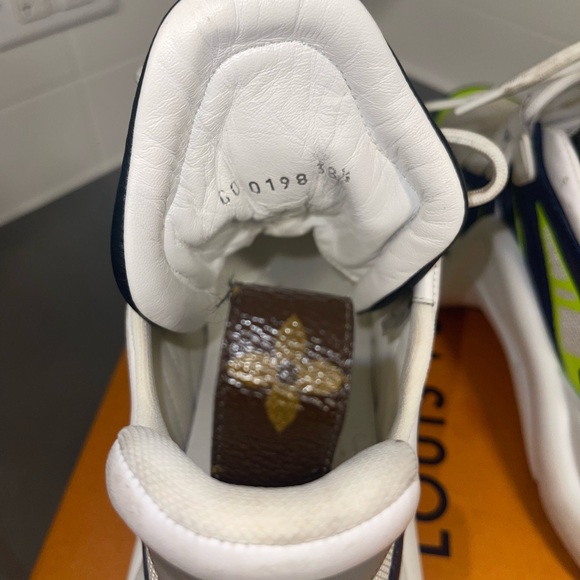 LV Archlight sneakers *LIMITED EDITION* 38 1/2. US women 8 1/2 - Picture 5 of 7